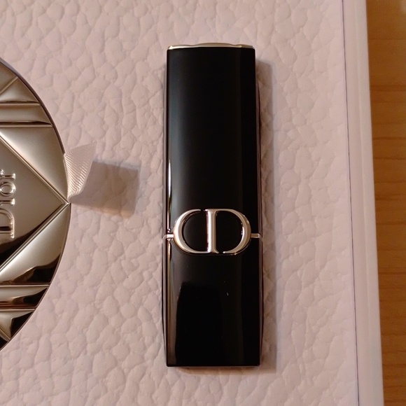 Dior Mirror Compact Couture Colour Lipstick Gift Set - Picture 3 of 11